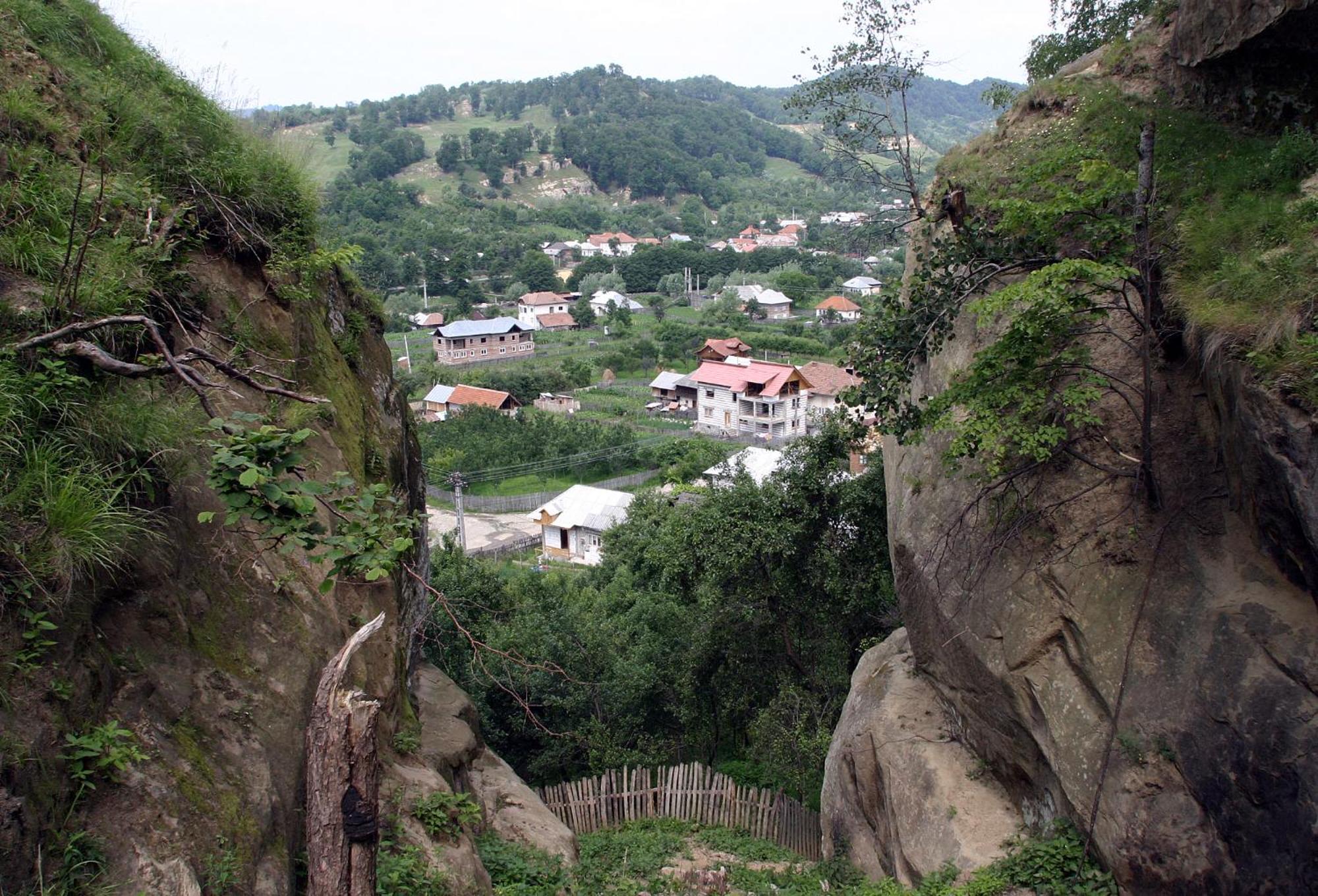 Villa Conacul Doamnei Corbi Exterior foto